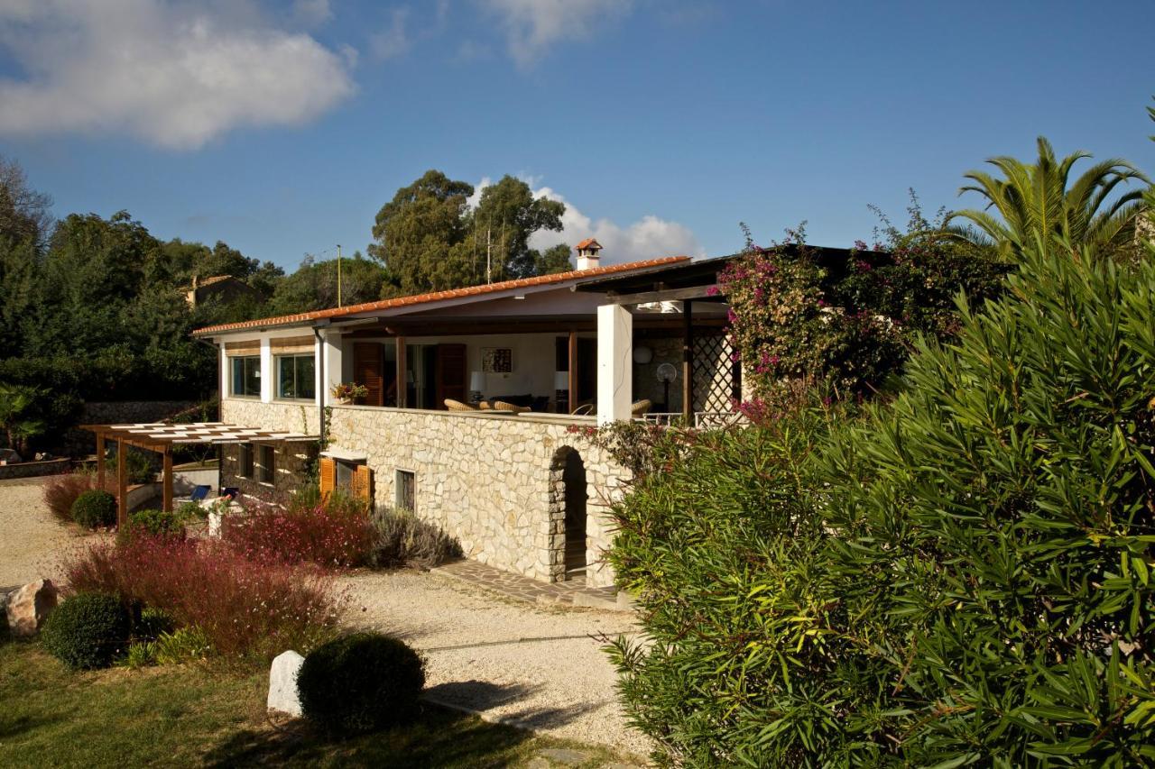 Residence Les Oliviers Porto Azzurro Exteriér fotografie